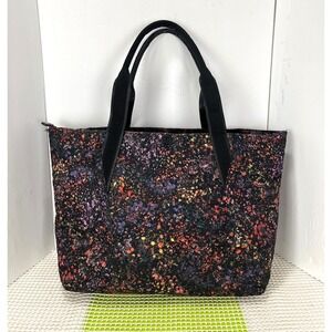 Lululemon Out of Range Tote 20L Floral Print Multi Bag Good
